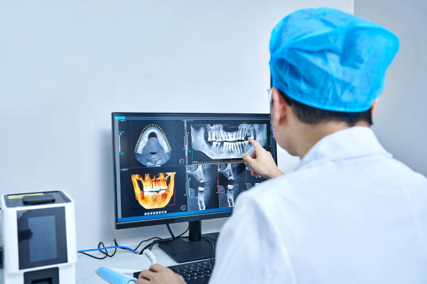 Best Holiday Emergency Dentist in Lake Odessa, MI